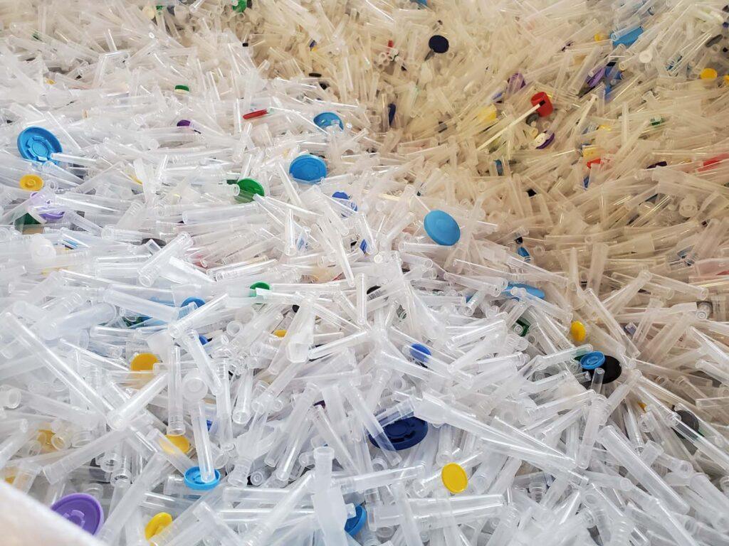 recyclage de déchets plastiques dentaires