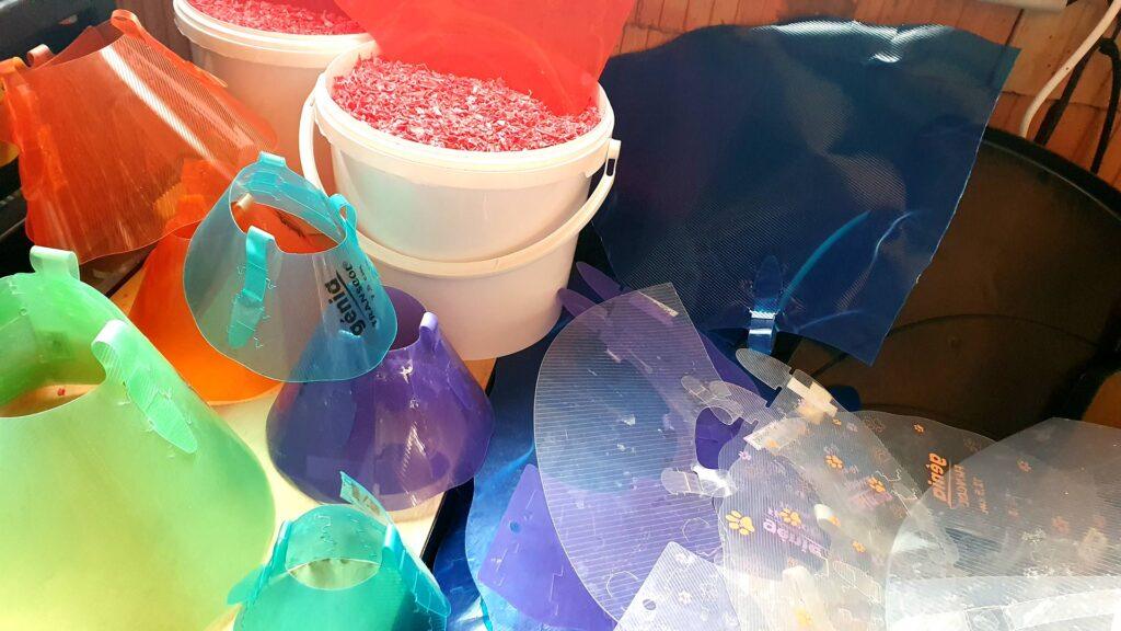 collecte-et-tri-déchet-plastique-vétérinaire,-colerette-plastique