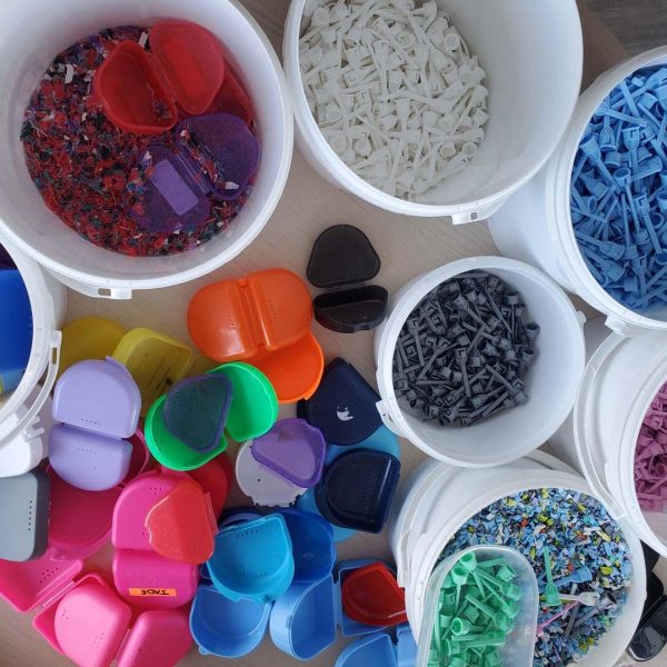 déchets couleurs-dentaires, collecte et tri déchets plastiques